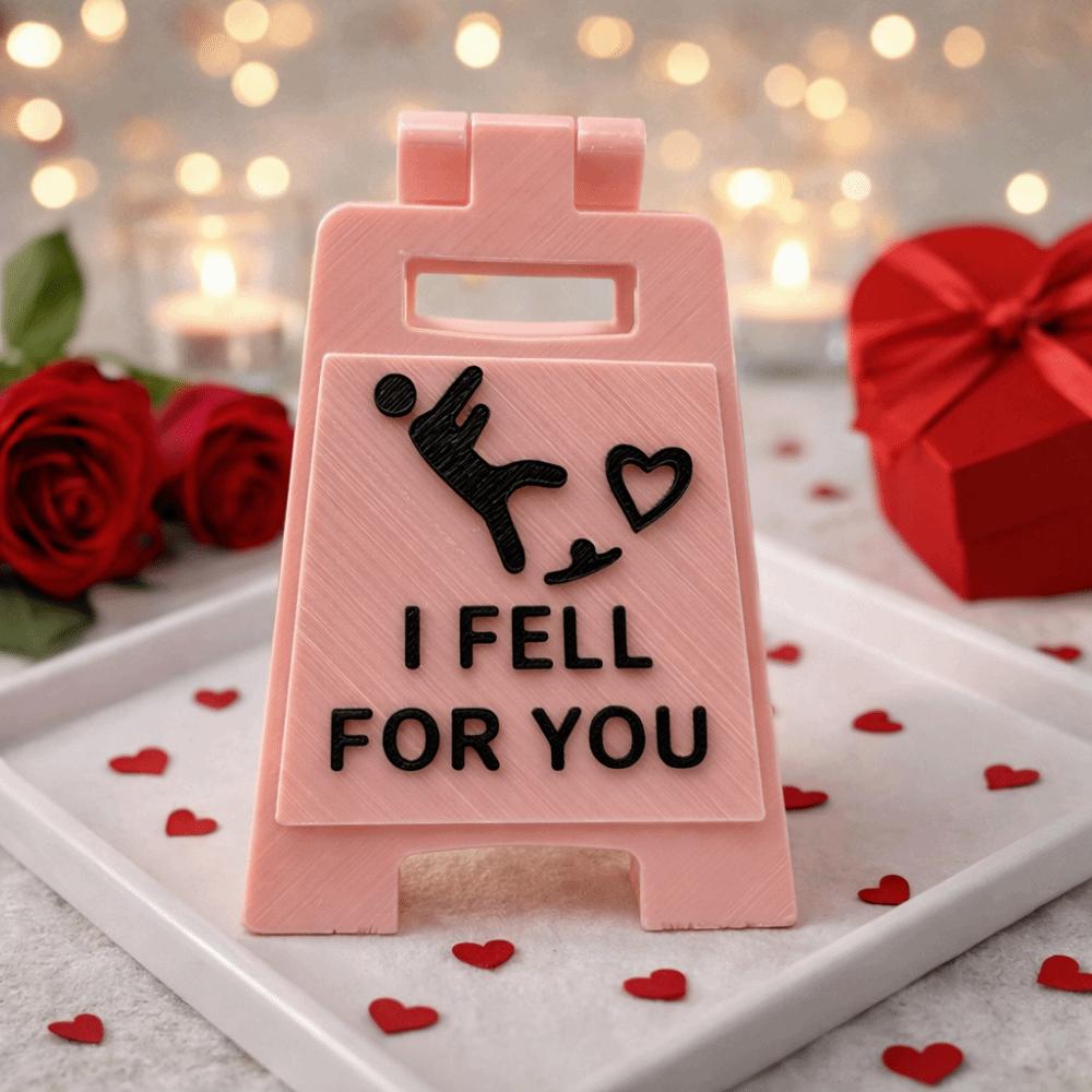 Interesting Design Falling In Love Signboard Mini Size Love Letter Romantic Sign Spouse Gift
