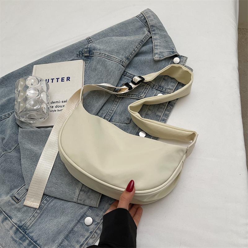 Повседневная маленькая сумка женская новая большая вместительная универсальная сумка-пельмень летняя универсальная на плечо через плечо