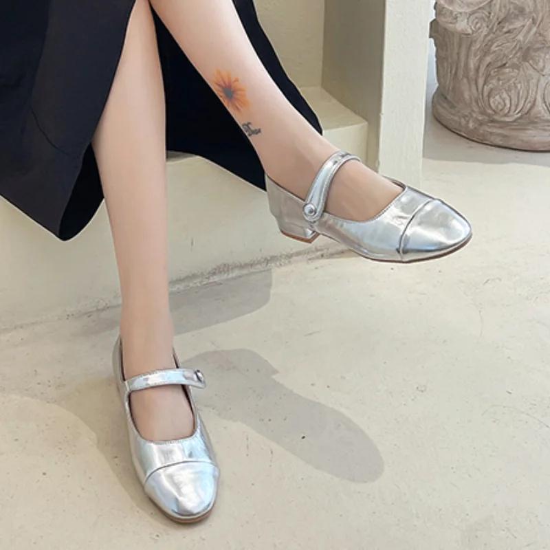 Модные туфли Мэри Джейн, новые высококачественные кожаные удобные балетки с мягкой подошвой, летние универсальные легкие туфли