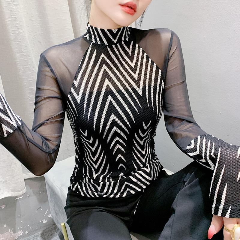 Модный женский дизайн с сетчатым узором «зебра» и футболкой с длинными рукавами