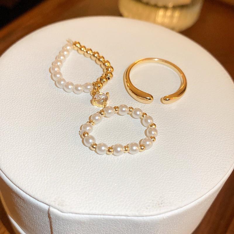 Изысканное золотое гальванизированное кольцо с бабочкой из циркония и жемчуга - французские роскошные ювелирные изделия