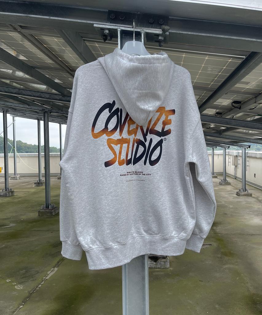 Худи с графическим логотипом Coverize Studio (Серый)