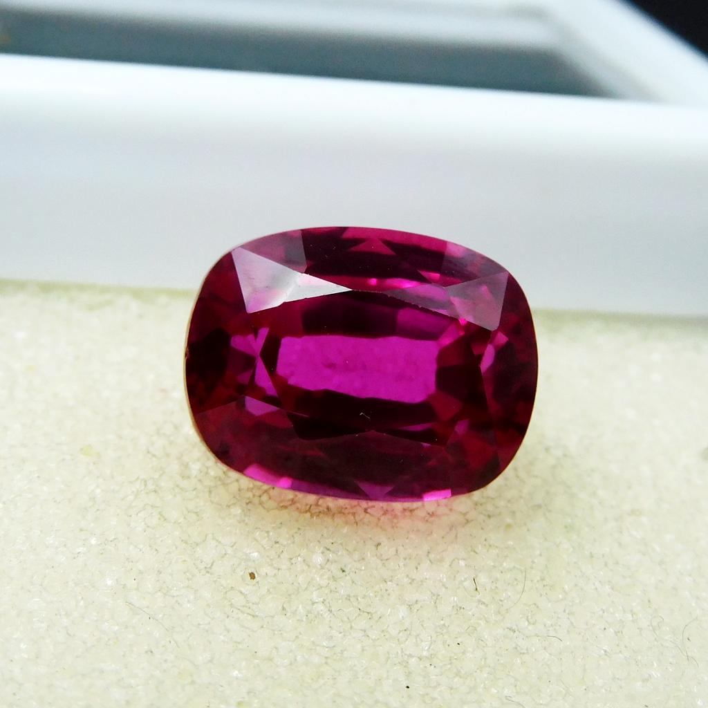 Natural Pink Sapphire Loose Gemstone Square Cushion Cut 12.95 ct September Birthday Birthstone