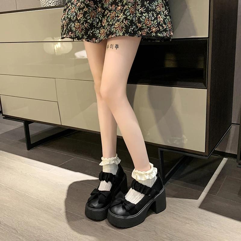 Мода Новые женские туфли на высоком каблуке с круглым носком на толстом каблуке Удобные женские туфли Мэри Джейн Ретро лоферы