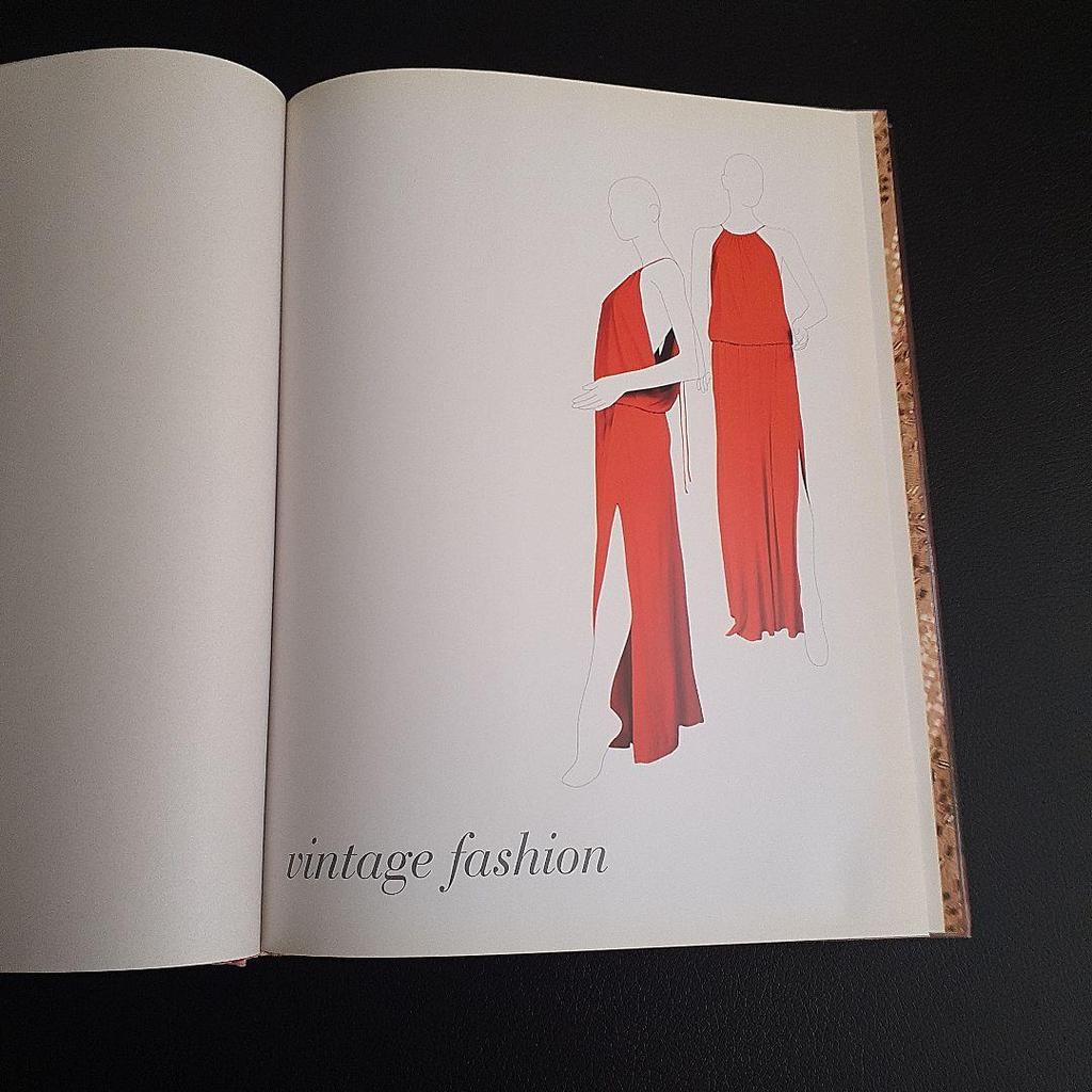 [Б/У] Винтажный фотоальбом о моде