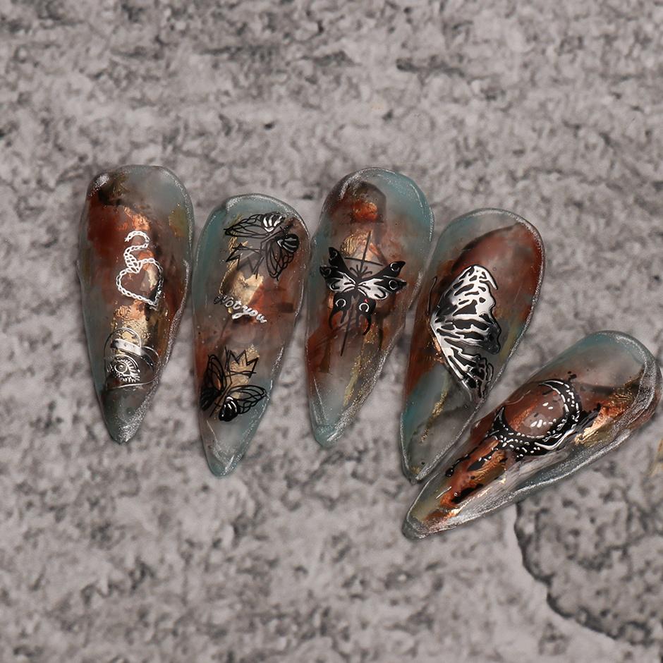 1 шт., металлические, серебристые, черные наклейки для ногтей, 3D темный стиль, очаровательный слайдер, чернила, бабочка, луна, сердце, замок, меч, фольга, маникюрные насадки, декор