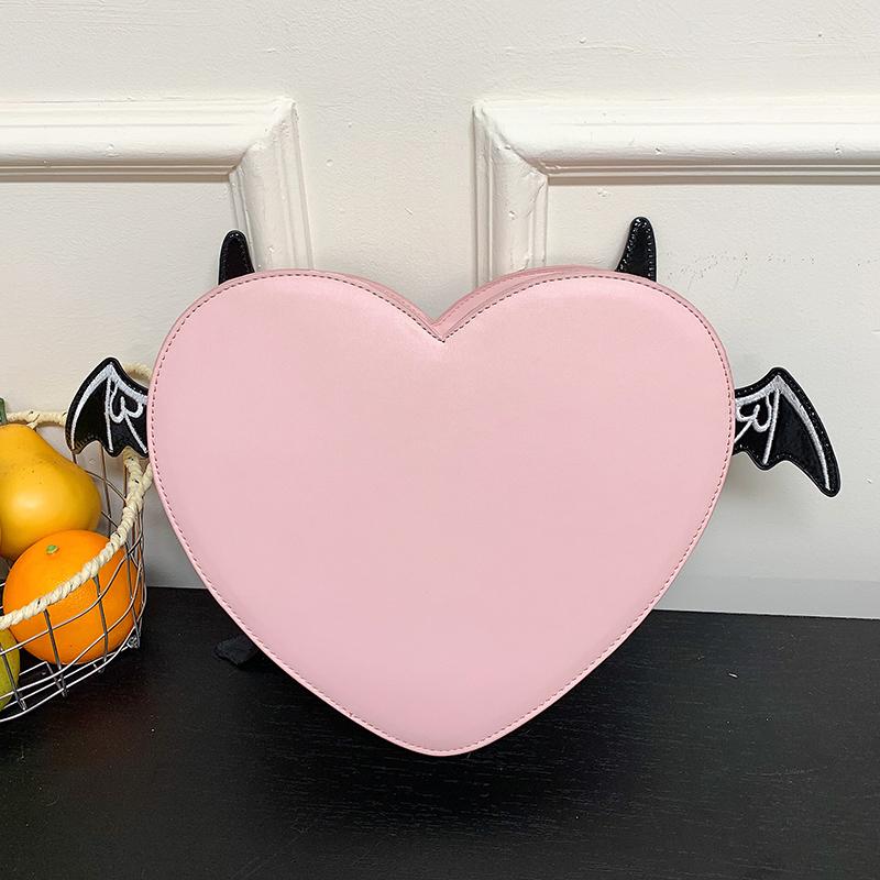 Fashion Heart Shaped Crossbody Ita Bag PU Leather Punk Pin Display Devil Bat Ita Messenger Bag Cosplay Itabag