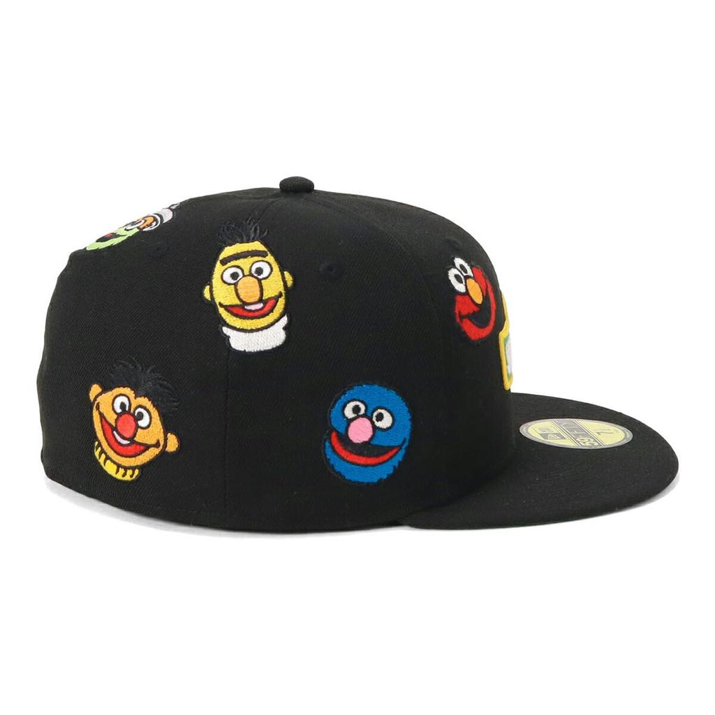 New Era 59FIFTY Sesame Street Collaboration 7 5950 SESAME ALLOVER BLK Cap, Black, 1/2 Inch,
