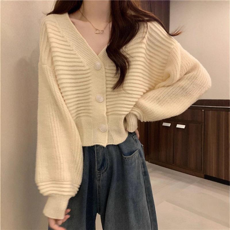 V-neck knitted cardigan women's autumn and winter new loose lazy sweater jacket chic small top wholesale