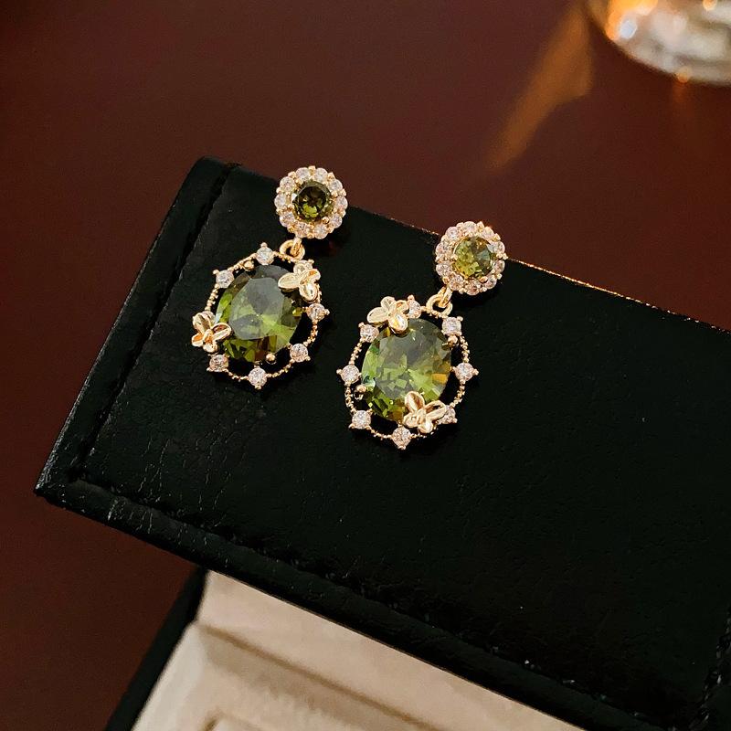 Silver Needle with Diamonds Flower Stripes Pearl Stud Earrings Medieval Vintage Retro Earrings Light Luxury Niche Earrings