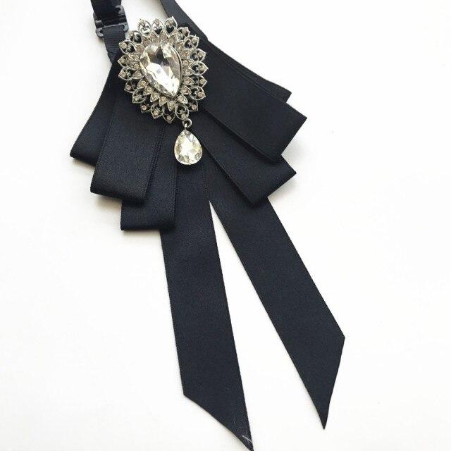 Винтажная брошь в виде галстука-бабочки из ткани с кристаллами, корейская мода, галстуки-бабочки, галстуки для женщин, белый рубашечный воротник, роскошные ювелирные аксессуары