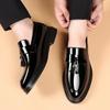 New Men's Tassel Loafers Fashion Pointed Toe Low Heel Dress Shoes Luxury Patent Leather Business Formal Shoes Male Wedding Shoes