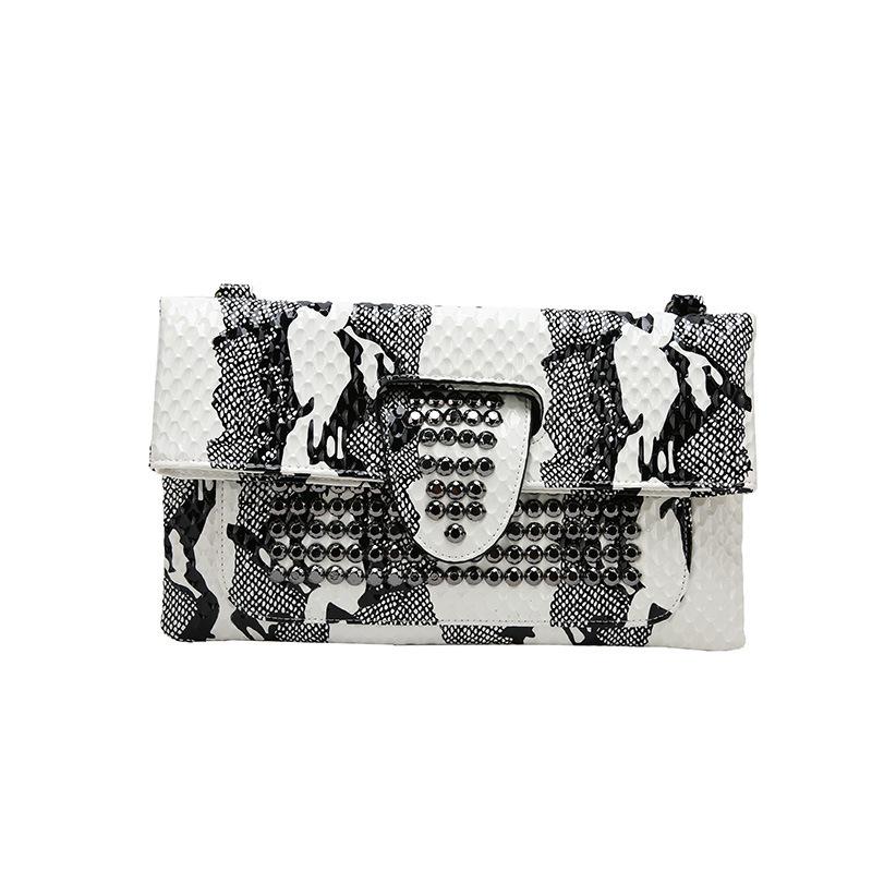Женская сумка 2024 года, новая сумка-конверт, модная сумка через плечо с инкрустацией бриллиантами, сумка через плечо с узором под змею.
