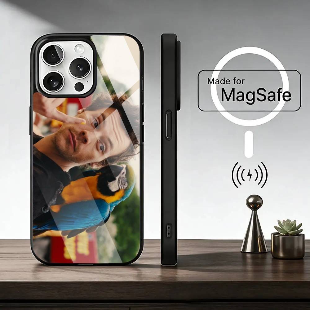 Чехол для телефона певца Гарри Стайлса Для iPhone 17, 16, 15, 14, 13, 12, 11 Plus, Pro Магнитный с беспроводной зарядкой Magsafe
