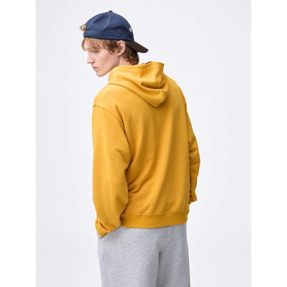 GU by Uniqlo Модель толстовки с капюшоном