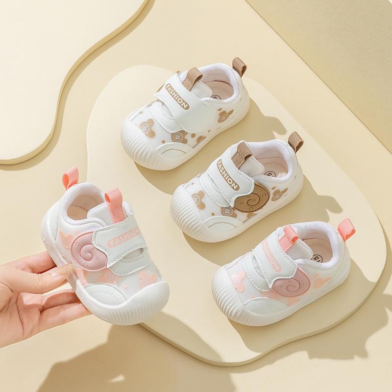 Non-Slip White Baby Walking Shoes: Spring/Autumn Style for Girls, Ages 1-3