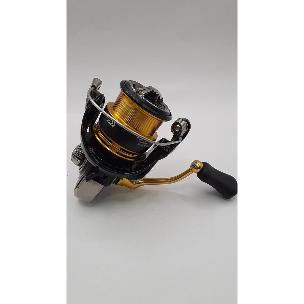 Б/у Спиннинговая катушка DAIWA 23 LEGALIS LT2000S-P 00060362