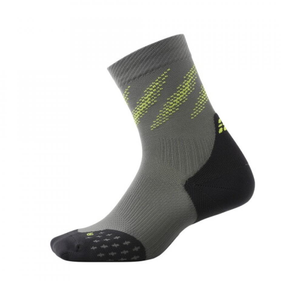 Cep Women Core Run Ultralight Compression Socks Mid Cut Dark Grey Lime Wp7c1q