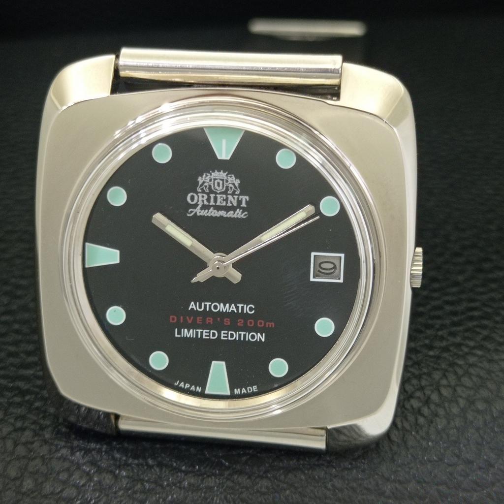 USED VINTAGE ORIENT AUTOMATIC 46961 JAPAN MENS BLACK COLOR DIAL WATCH A702246-5 R123-a702246