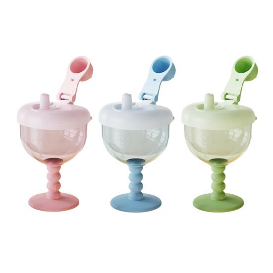 Бокал с крышкой, трубочкой и мерными делениями. Герметичная дорожная кружка. Детская поилка для вечеринок, дней рождений и использования на открытом воздухе.