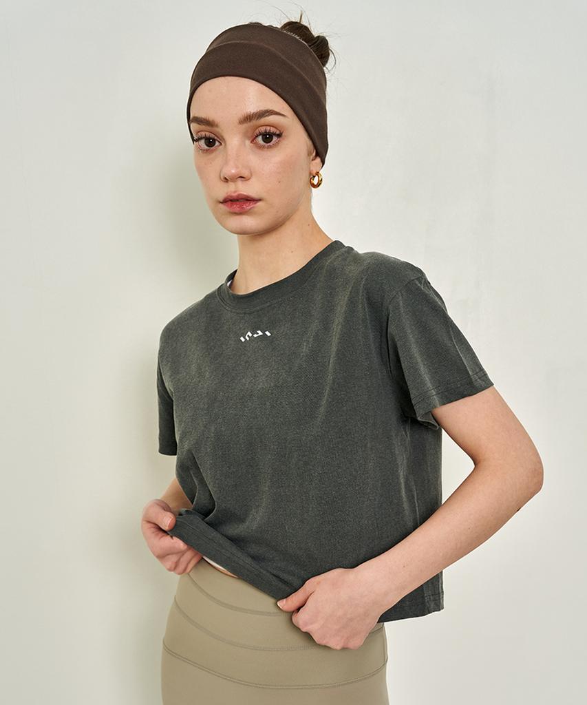INJIACTIVE Boxy Logo Crop Top Pigment Grey