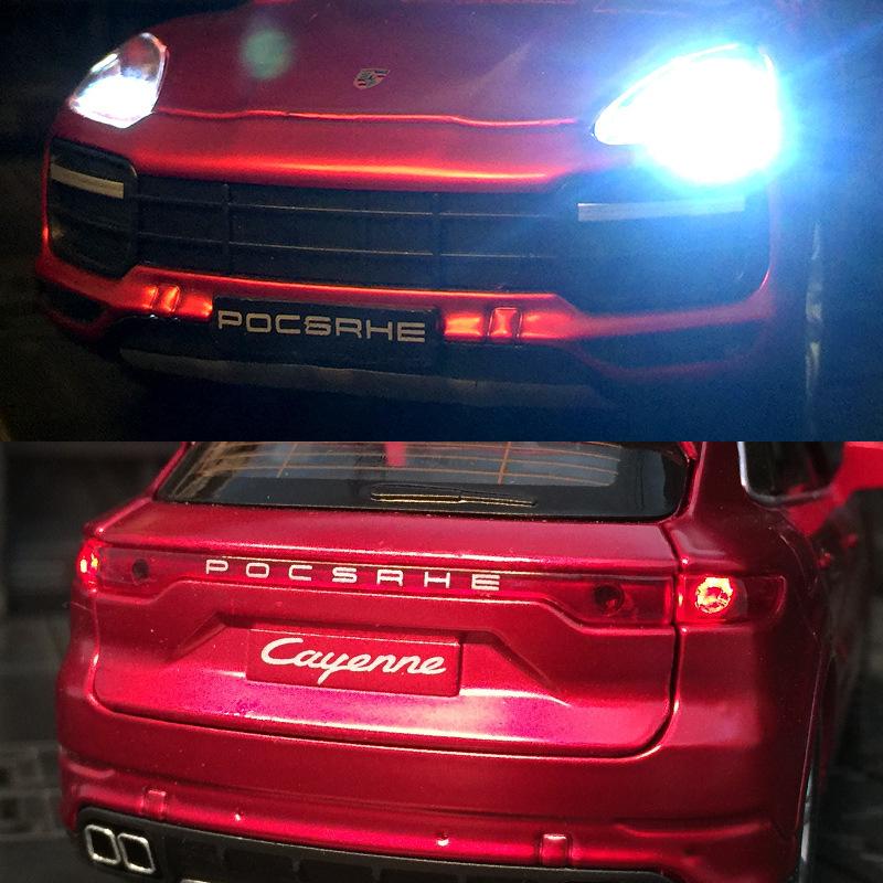 Масштаб 1/32 Сплавная машина Porsche Cayenne Turbo Литая модель Звук Свет Миниатюрная модель автомобиля Декоративные модные украшения для подарка другу