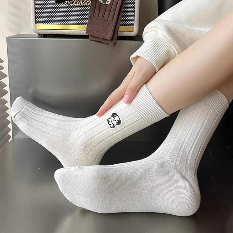 Женские милые осенние и зимние повседневные носки средней длины с вышитым щенком, модные хлопковые носки для девочек