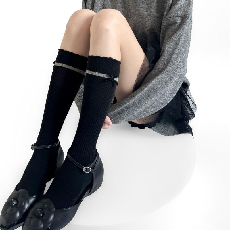 Sweet Style Bow Tie Short Stockings in Gray, with Wooden Ear Decorations To Enhance Leg Shape, Vertical Stripe Tights.