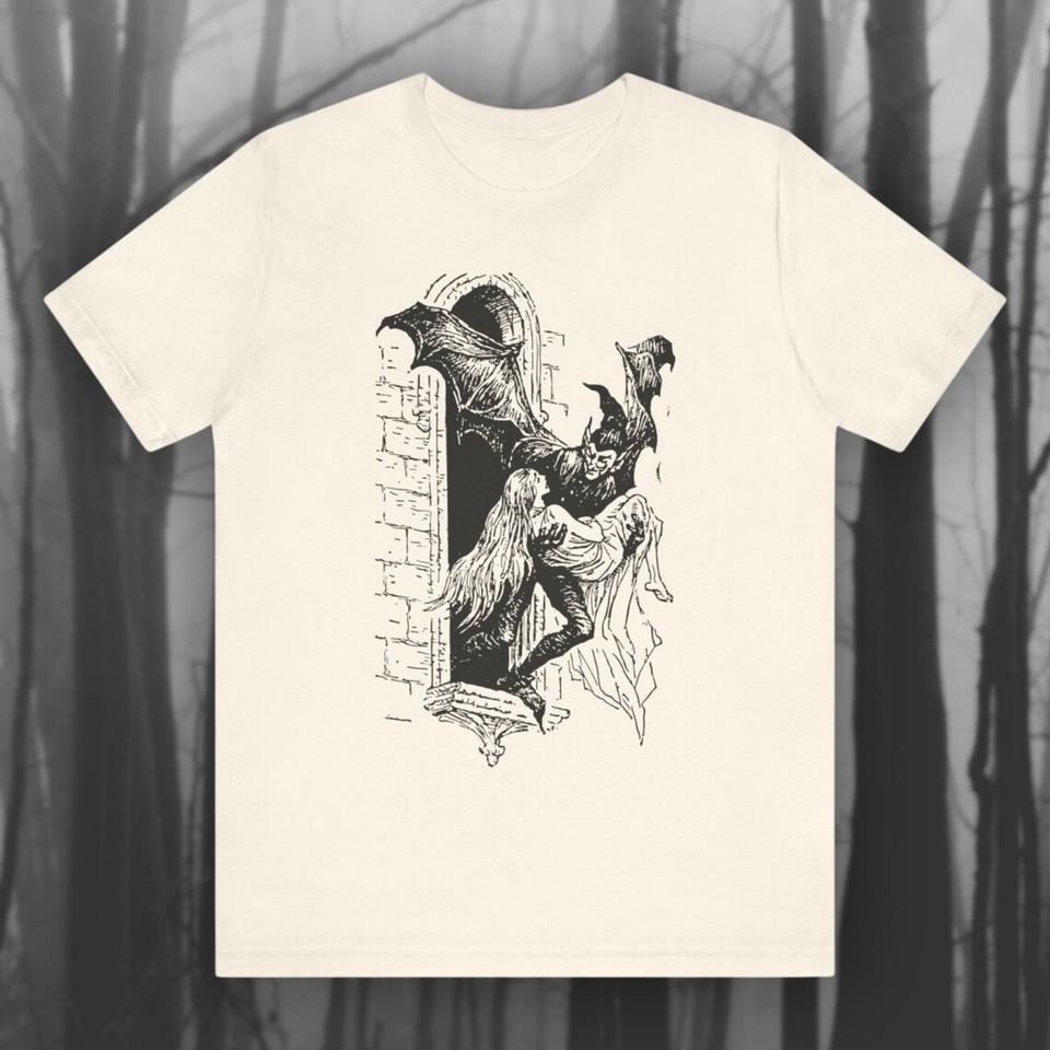 Vintage Dracula Gothic Shirt Vampire T-shirt Creepy Art Goth Unisex Unisex T-Shirt