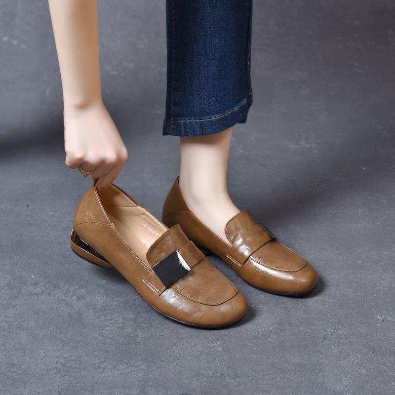 Кожаные туфли-лодочки на низком каблуке женские весна 2025 новые с круглым носком из мягкой кожи лоферы плоские кожаные туфли универсальные туфли Doudou