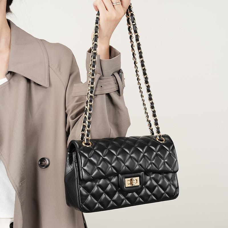 Cowhide bag, cowhide chain, small fragrance style, fashionable diamond grid bag, single shoulder crossbody women's bag, leather small square bag