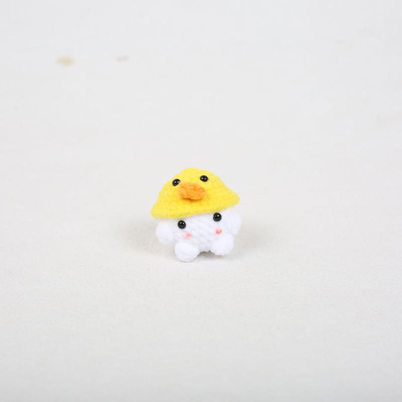 Creative Cute Small Animal Knitting Keychain Pendant Car Bag Decoration Funny Handmade Crochet Doll Ornaments Girls Gifts
