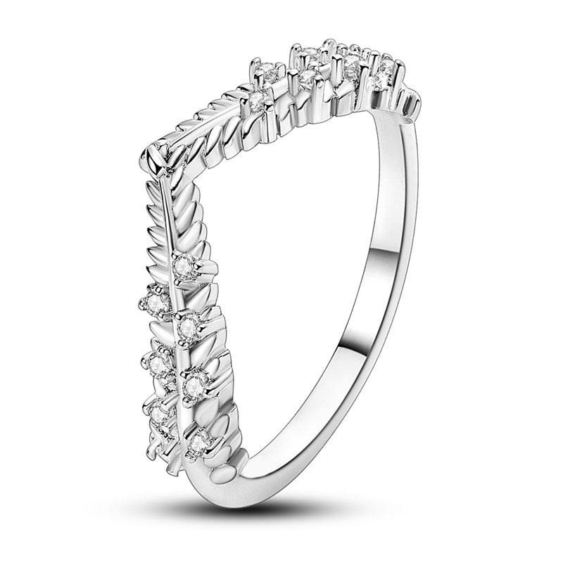 2023 Fashion Silver Plated Princess Tiara Crown Sparkling Love Heart Rings for Women Jewelry Anniversary Gift