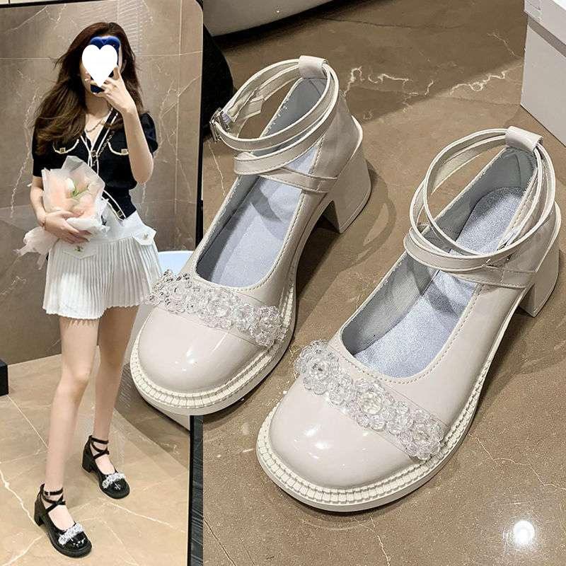 Туфли Мэри Джейн в сказочном стиле для девочки 2025 новые толстый каблук стразы корейская версия маленькие кожаные туфли французский ремешок туфли на высоком каблуке