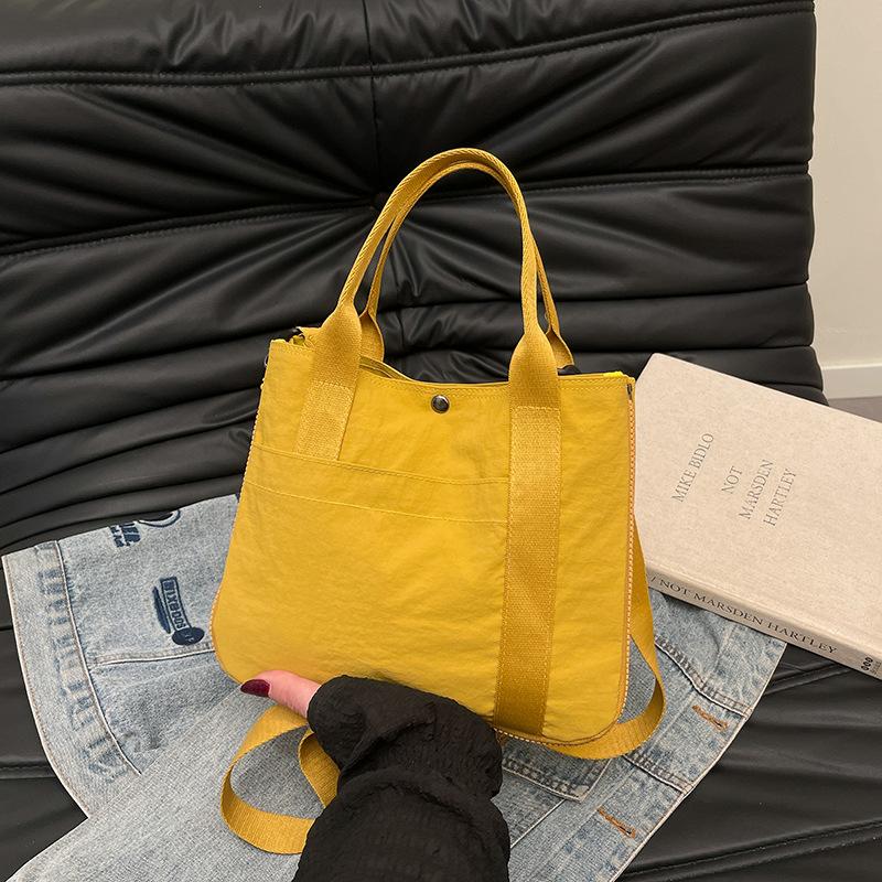 Повседневная сумка большой вместимости, женская новая универсальная и легкая наплечная сумка-мессенджер, простая сумка-тоут для поездок на работу