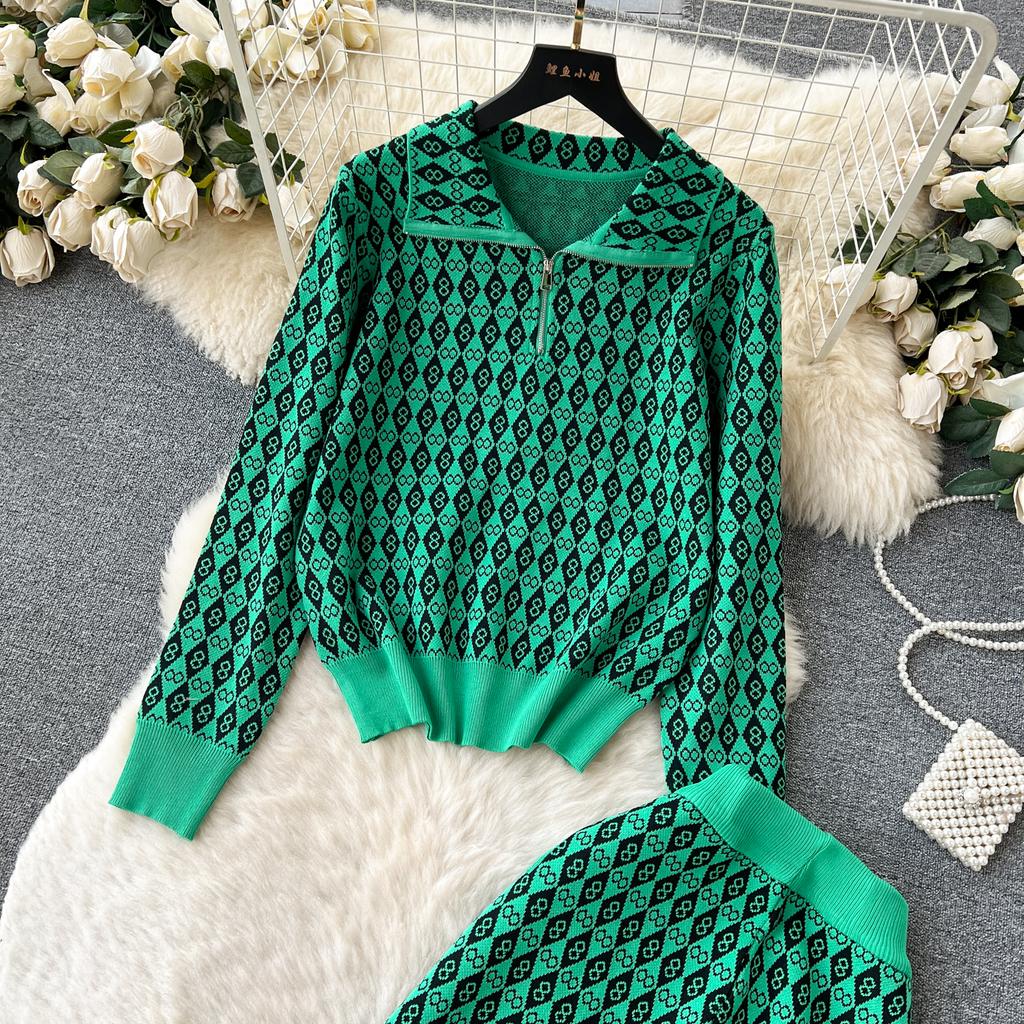 European Style Retro Casual Printed Turtleneck Sweater for Women with High Waisted Elastic Long Pants Fashion Two-pieces Suit