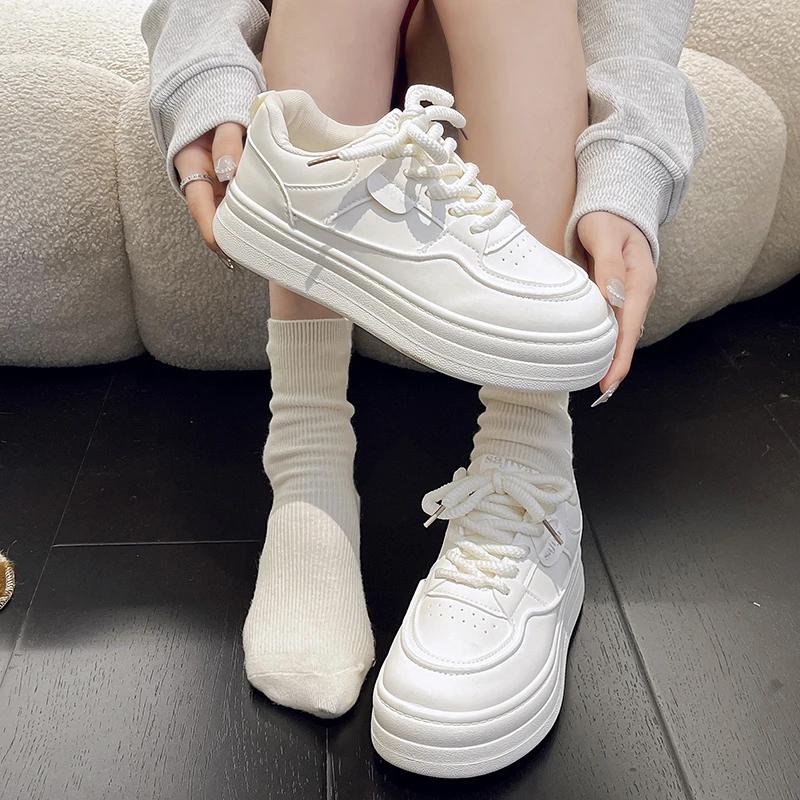 Женские туфли с толстой подошвой, универсальные, студенческие, молочные, фуфу, маленькие, белые, новые, весенние, эстетичные, повседневные, на каблуке