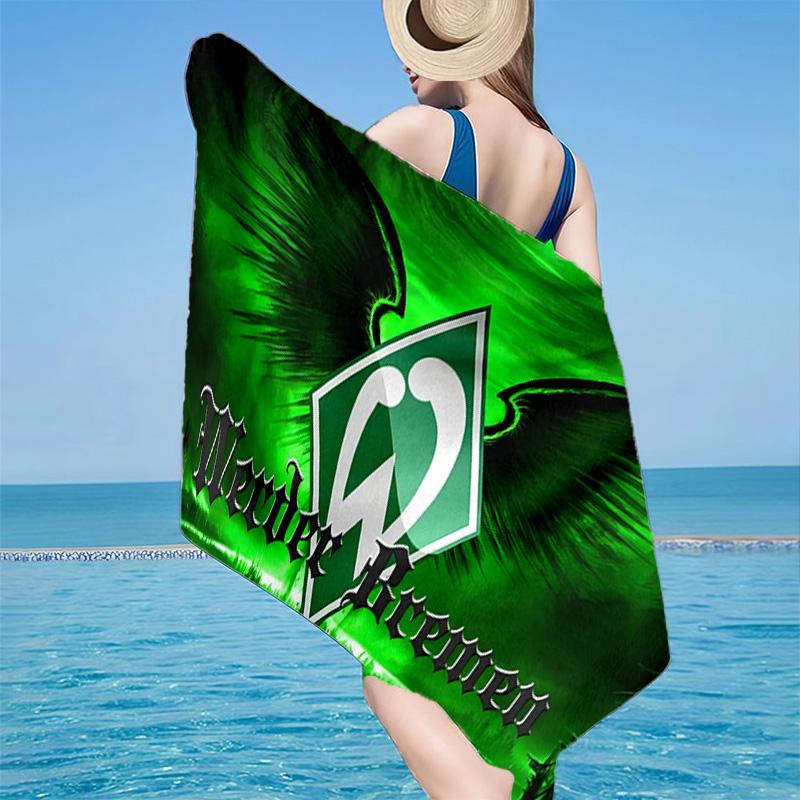 1PC Green Bremen Pattern Beach Towel - Soft, Absorbent Microfiber, Lightweight, Ideal for The Beach, Parties, Travel, Camping fan gifts