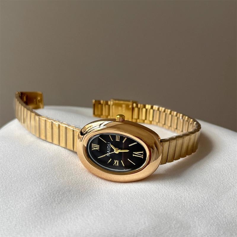 Christmas Clock Womens Quartz Watch Oval Delicate Roman Numerals Stainless Steel Classical Ladies Watch Luxury