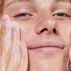 Avene Cleanance Очищающий гель 200 мл *Контролирующий выработку себума *Мягкий очищающий продукт с кислой pH *Очищающая пена
