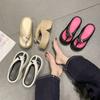 Fashion and High-value Beach Slippers 2025 Summer New Wear Versatile Thick Bottom Internet Celebrity Flip-flops