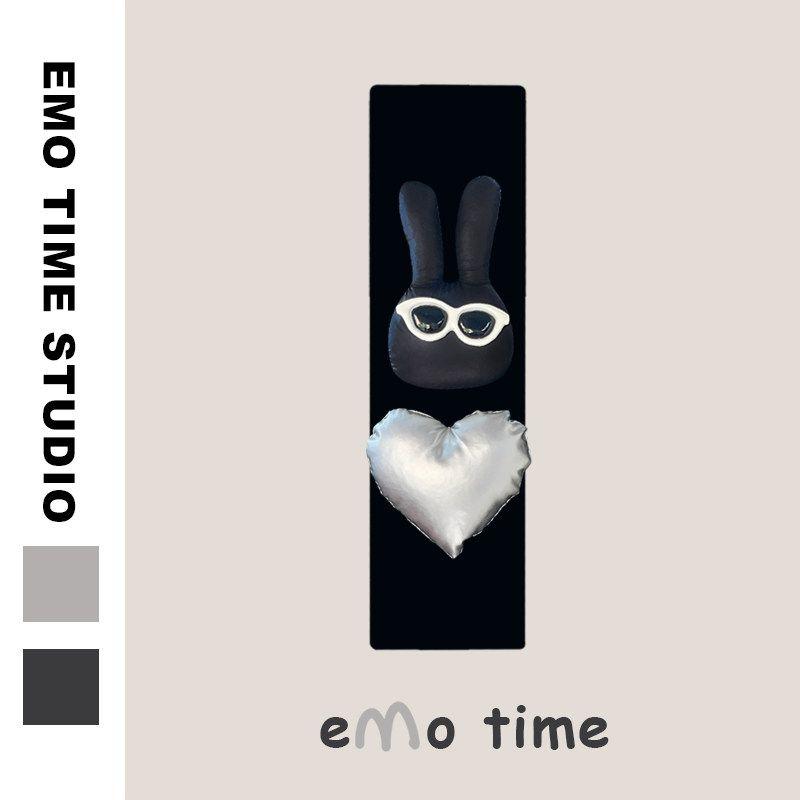 Emo Original Rock White Rabbit Car Seat Belt Cute Car Accessories Personalized Shoulder Pads Anti-Wear Universal