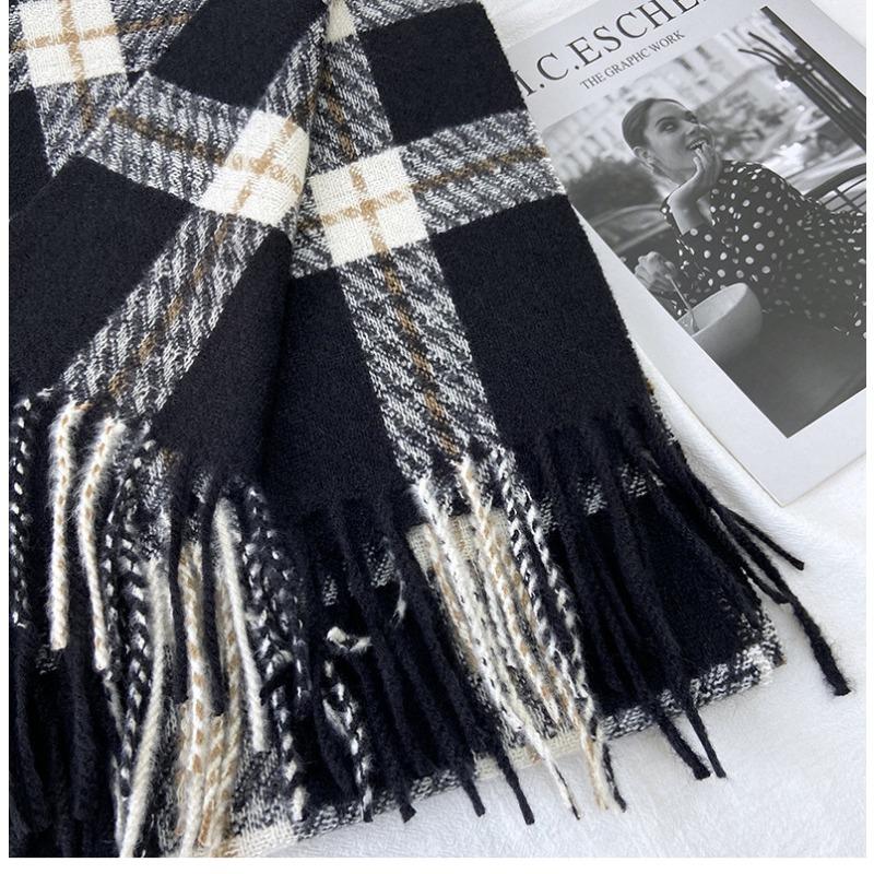 Women's Plaid Scarf - Windproof Warm Winter Scarf with Fringe Tassels Multi-Color Options for Casual & Formal Outfits