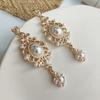 Femmes Fashion Vintage Palace Baroque Pearl Earrings for Women Elegant Gold Color Lady Party Jewelry