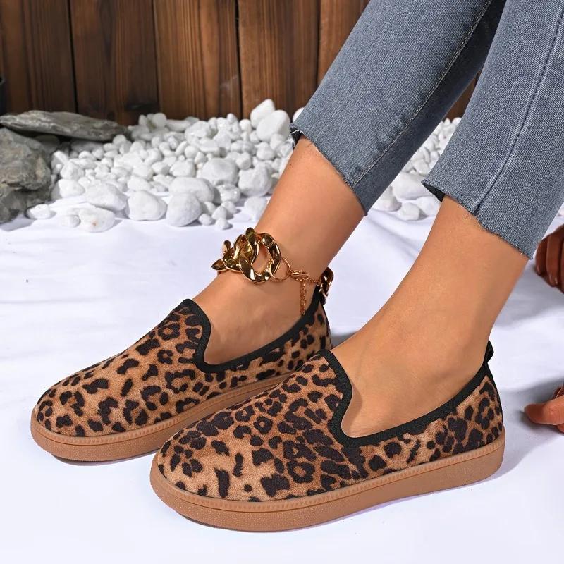 Модная женская обувь 2024 года, высококачественные женские туфли-лодочки без застежек, повседневные туфли-лодочки больших размеров, женские туфли с леопардовым принтом и круглым носком, с мягкой подошвой