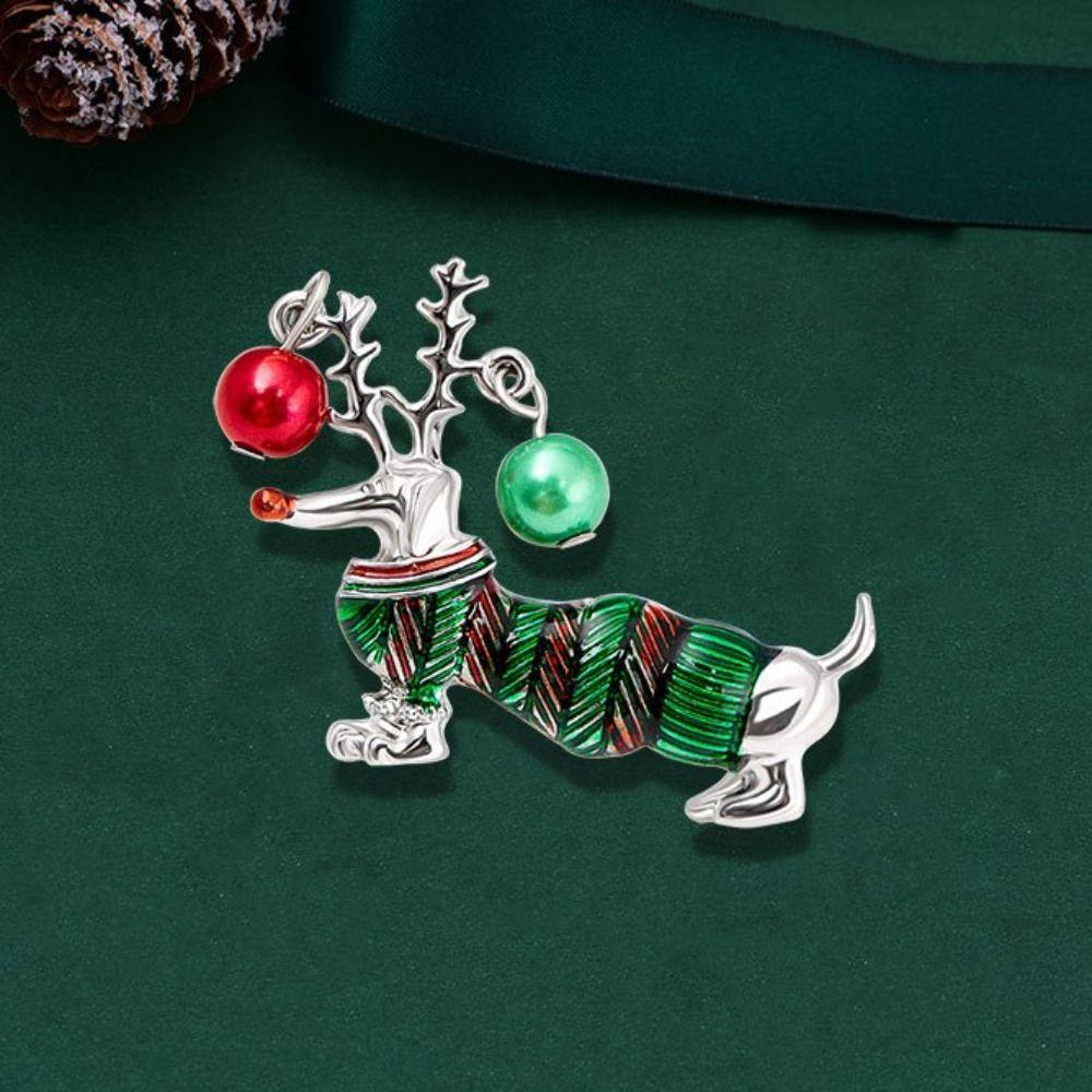 Snowflake Christmas Elk Breastpin Mistletoe Wreath Merry Christmas Decor Gift