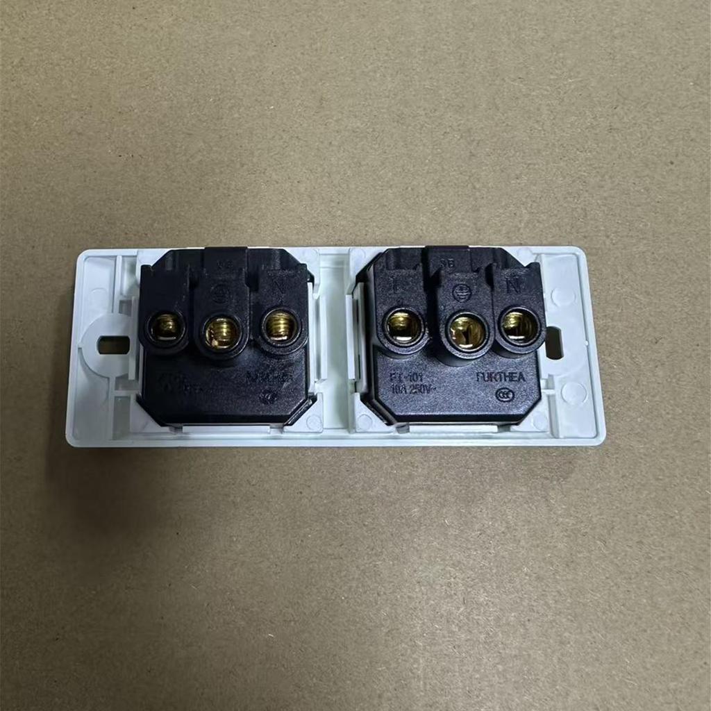 10A Three-Hole Surge-Protected Power Strip with Industrial Two-Position & Five-Hole Sockets, 118 Type