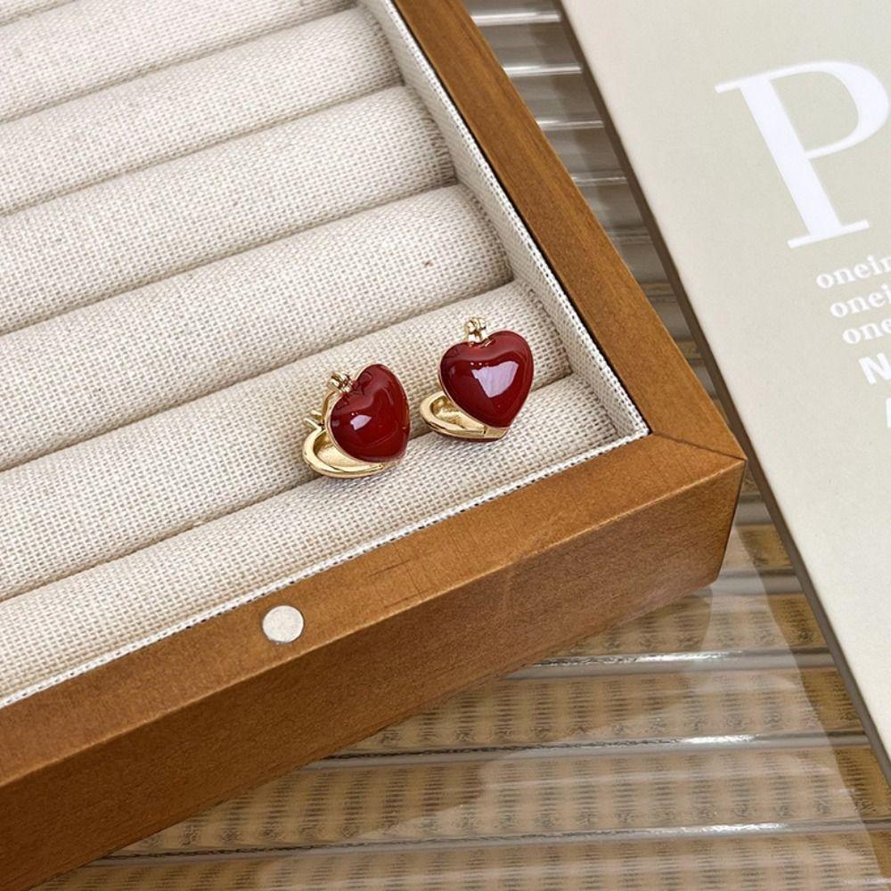 Glaze Vintage Elegant Enamel Stud Earrings Heart Ear Buckle Women Jewelry Korean Style Earrings