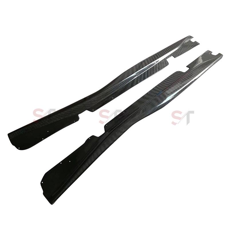Carbon Fiber Side Skirts for Chevrolet Corvette C7