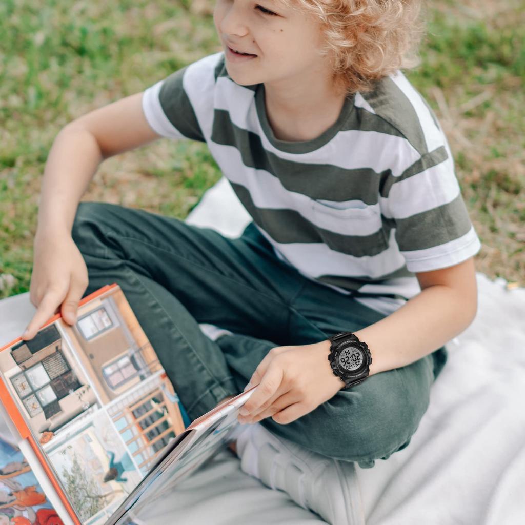 2022 Новые и улучшенные цифровые часы для спортивных часов для улицы 50 м Водонепроницаемость Двойной светодиодный дисплей Детские для мальчиков, Активности, Многофункциональные,